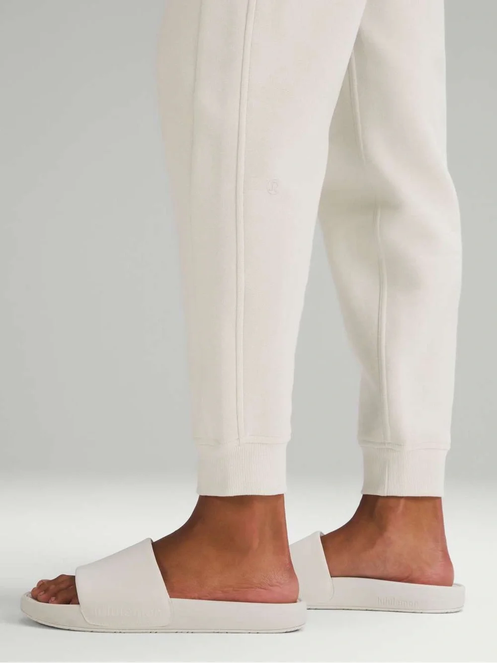 NWOT lululemon athletica Cream Joggers